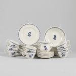 588928 Dinner set